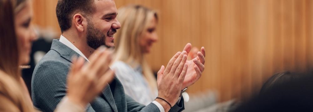zscaler-is-a-2025-customers’-choice-in-the-gartner®-peer-insights™️-“voice-of-the-customer”-for-security-service-edge