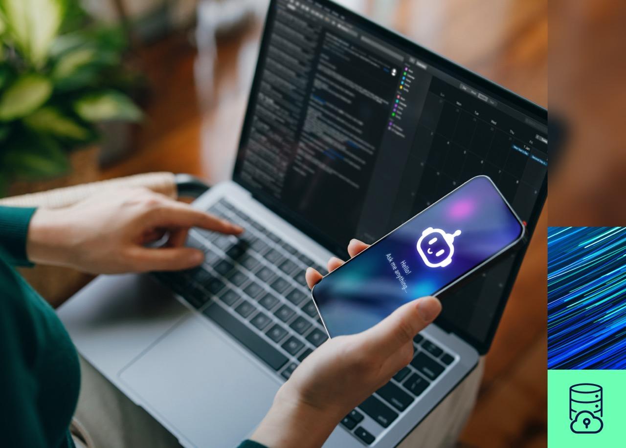Un uomo che lavora alla scrivania con un computer, a sottolineare l'importanza della sicurezza dei dati e di prevenire la condivisione eccessiva in Microsoft Copilot.
